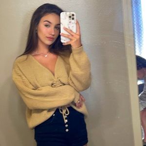 Meet your Posher, Kayli